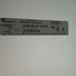 Whirlpool Top-Freezer Refrigerator – Black – Works Great — With Ice Maker