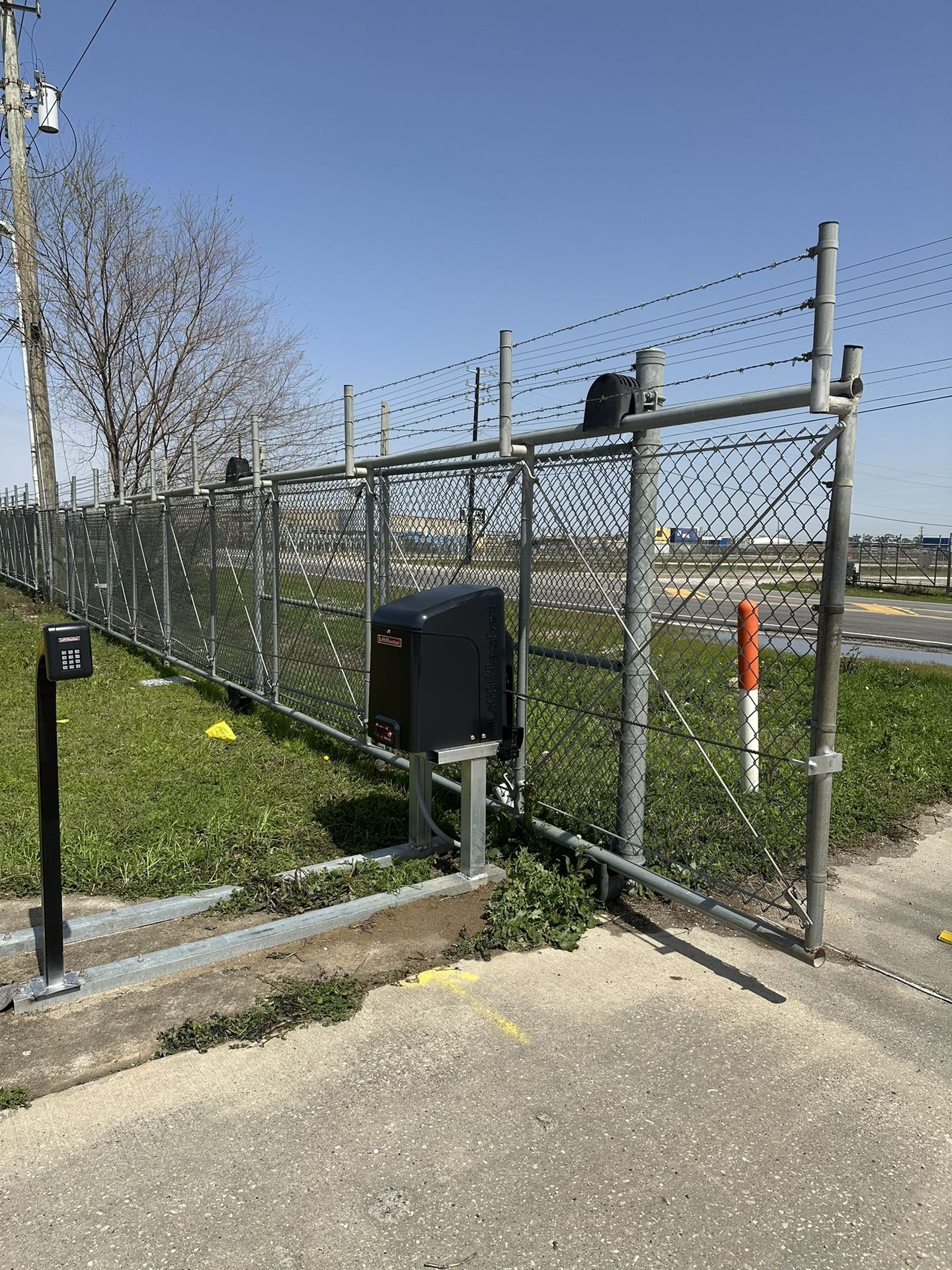 Liftmaster Automatic Gate Opener