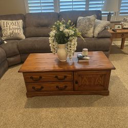 Solid Oak Chest Coffee Table 