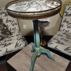 Louis XVI SIDE TABLE