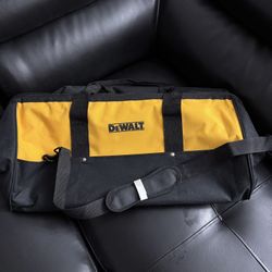 dewalt tool bag