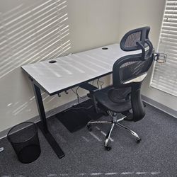 Oversized Uplift Stand Up Desk