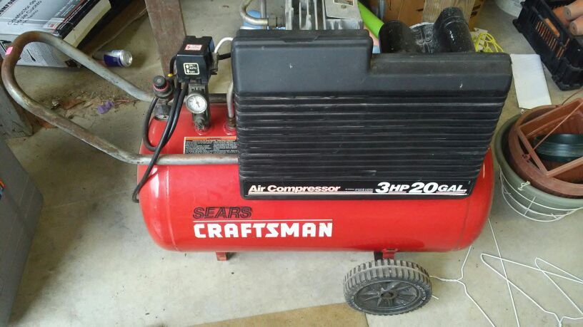 Craftsman 3HP 20 gallon air compressor