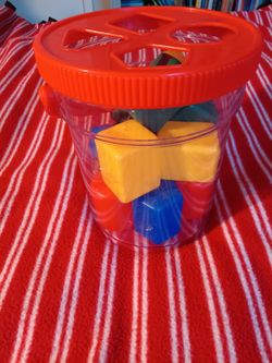 Shape Sorter Bucket 