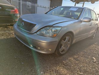 2004 Lexus LS 430