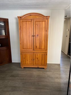 Armoire