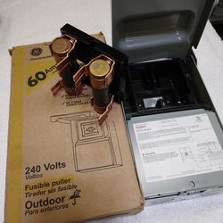 60 amps Fusible puller, AC disconnect w/60amp Fuses