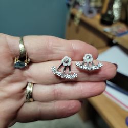 Sterling Silver White Sapphire Daisies Earrings