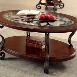 Traditional Brown Oval Wood Coffee Table