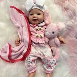 Brand New In Box Solid Silicone Baby Girl Realistic Doll 16" Plus Much More !!! Wonderful Package 