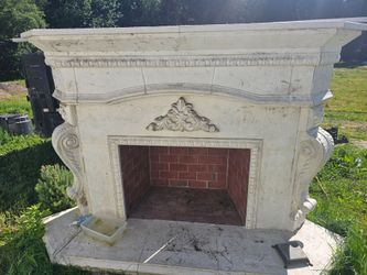 Fireplace surround free