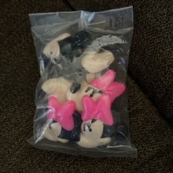 Pack Of 6 Mickey And Minnie Mouse Plastic Rings New 