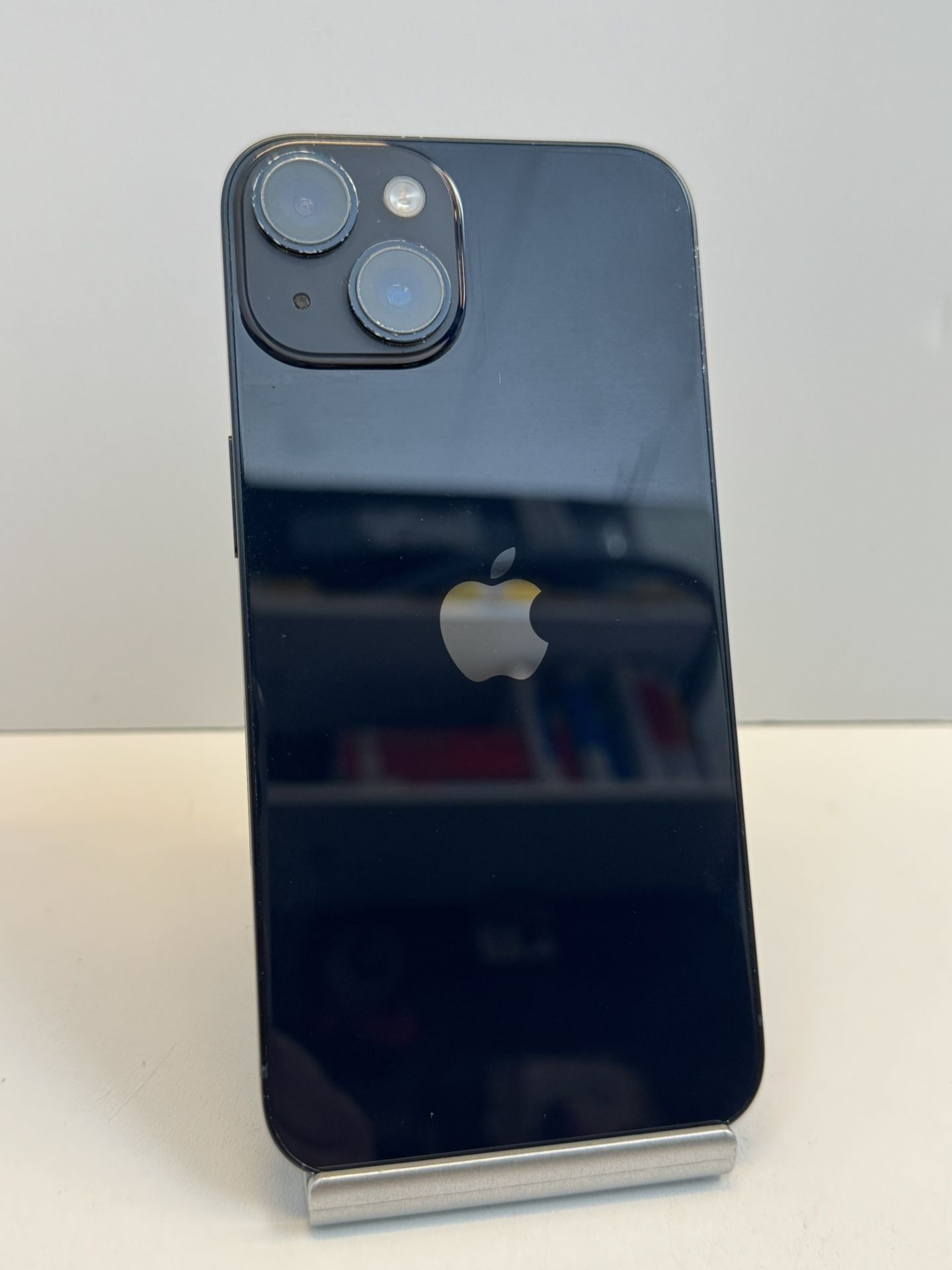 Apple iPhone 14 128gb. ( Cellphone Unlocked )
