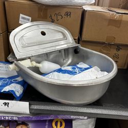 Automatic Stainless Steel Animal Water Bowl (Auto-Filling) 