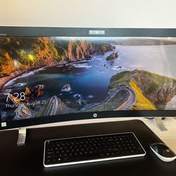 HP Envy 34” Curved All In One Display i5