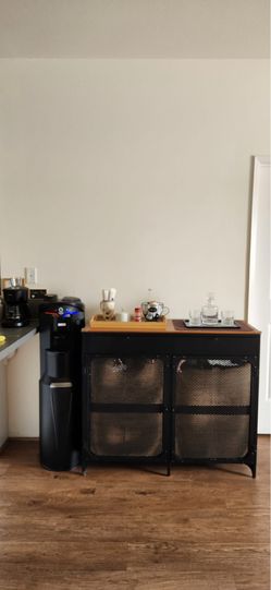 Storage / furniture / Cabinet