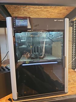3d printer and 2 AMS'S