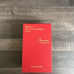 Baccarat Rouge 540 cologne