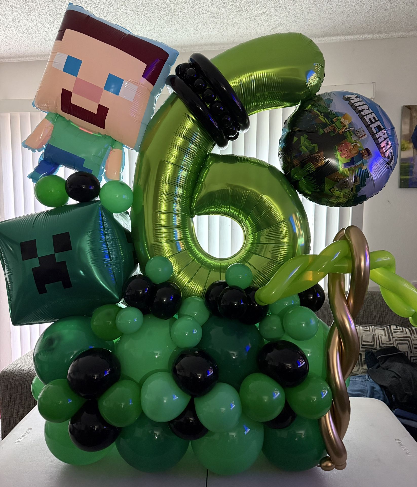 MINECRAFT BALLOON BOUQUET