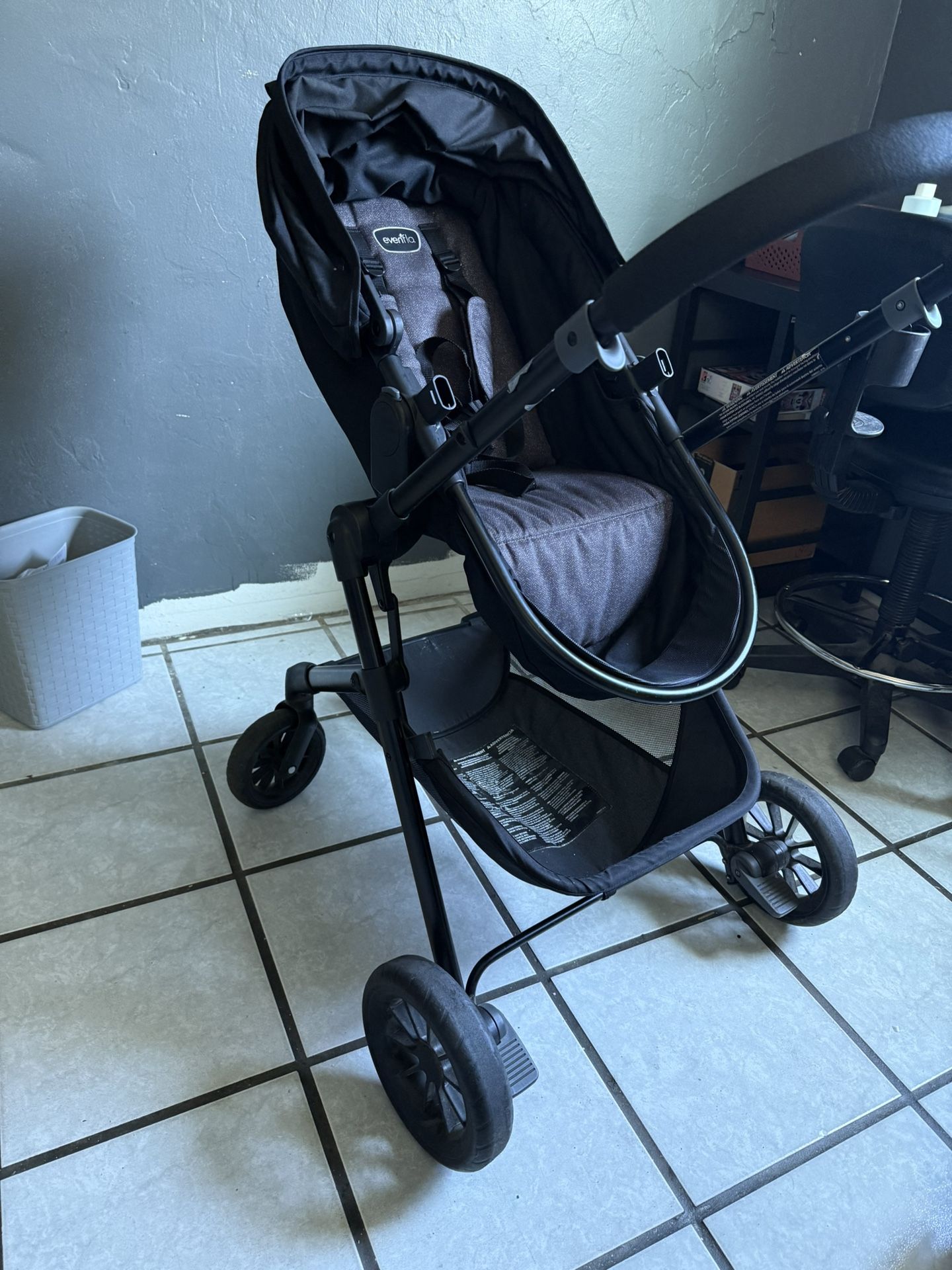 Evenflo Stroller