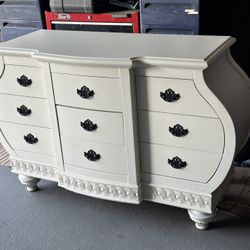  French Bombé Style Dresser – 9 Drawers, Elegant Curved Design 