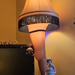 50 In Christmas Story Leg Lamp 
