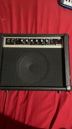Guitar amp