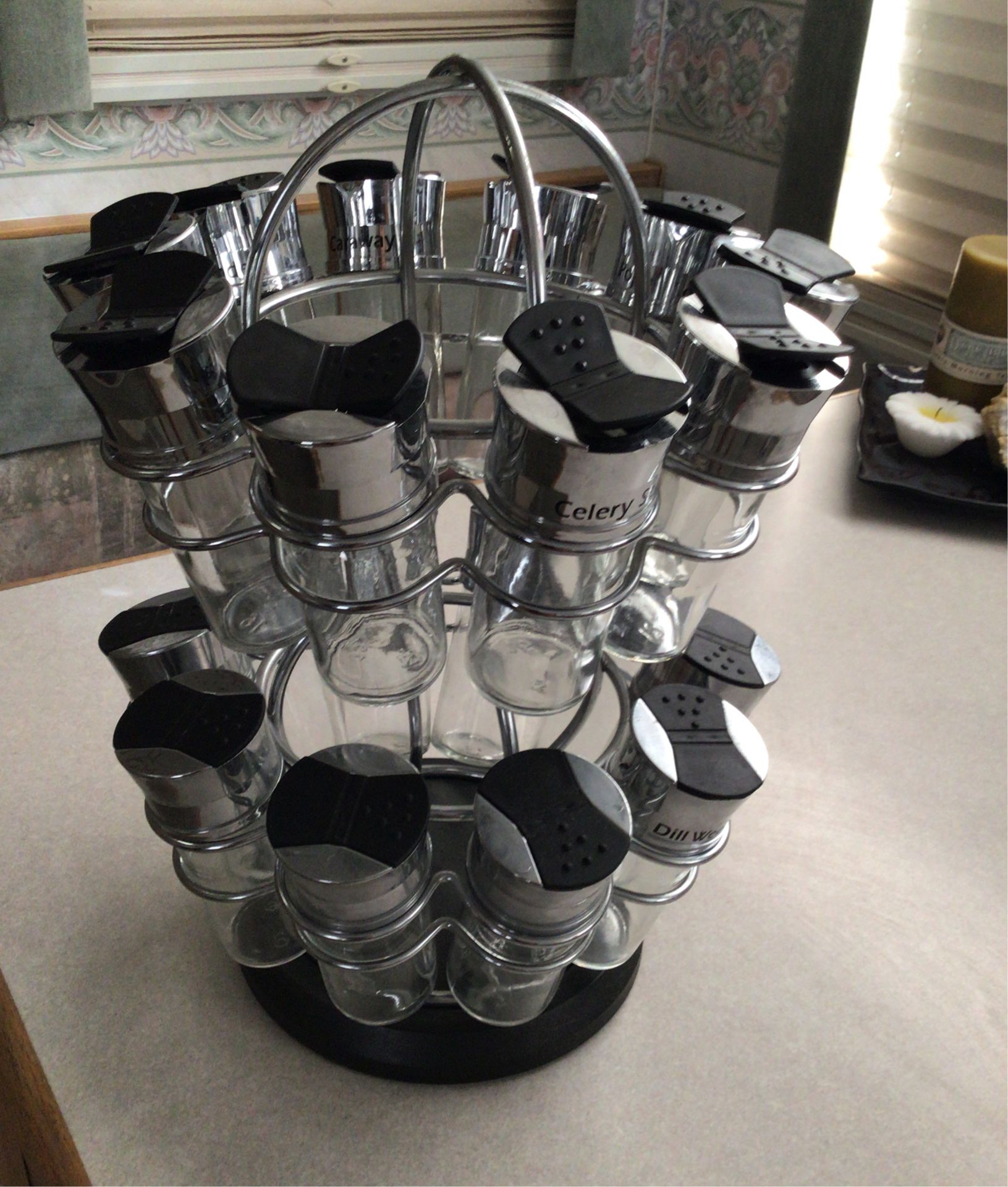 Spice rack
