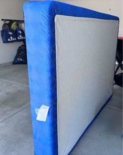 New queen size box spring only