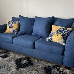 Living Room Set With Table 