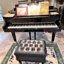 Baldwin Hamilton Piano 