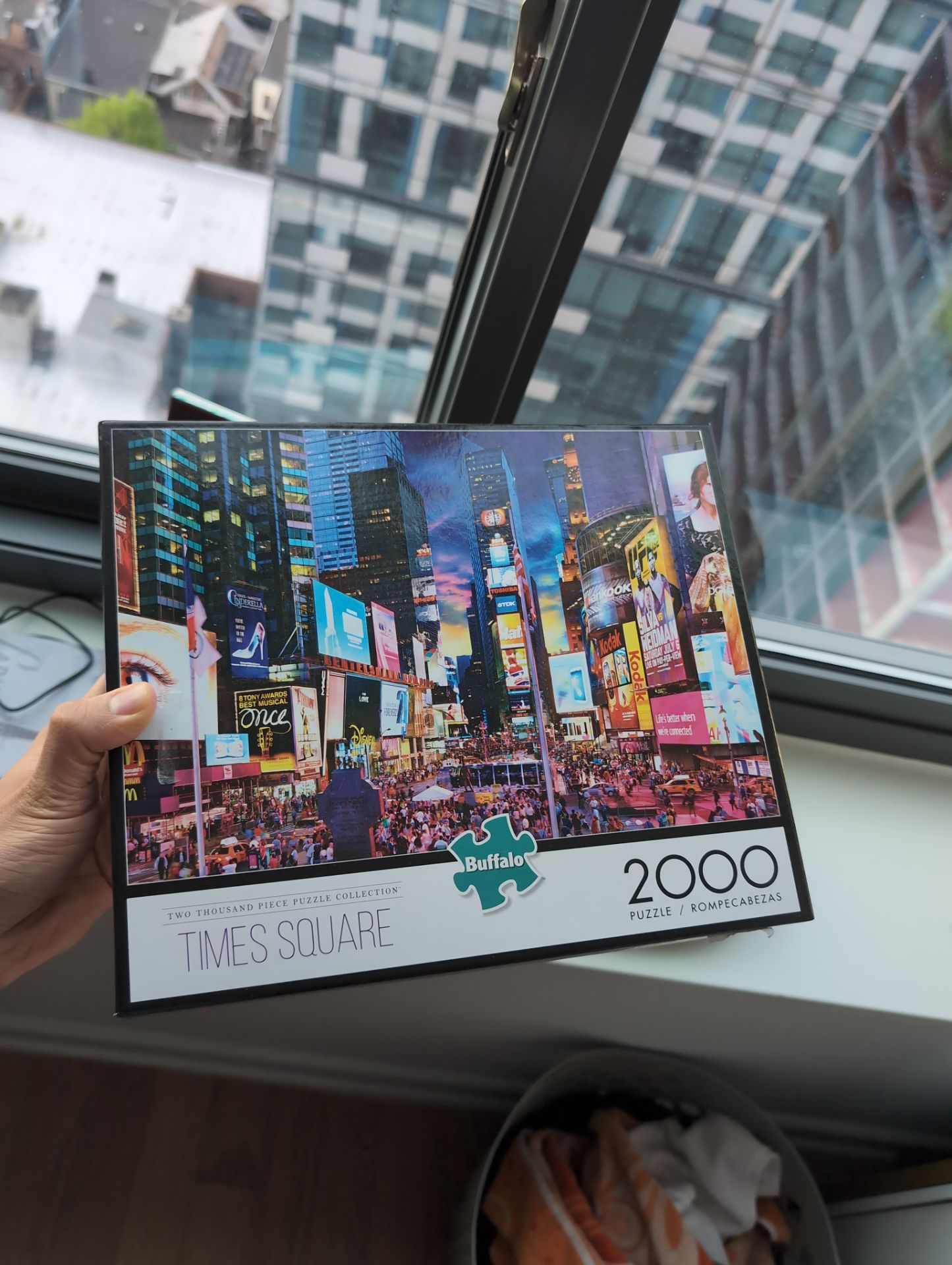 Buffalo Games Times Square 2000 Pieces Puzzle
