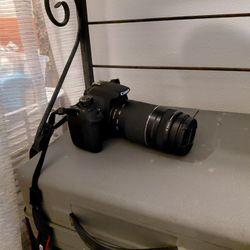 Cannon Eos Rebel T5 Camera With Extras Lenses