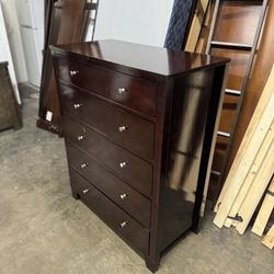 Dresser $160