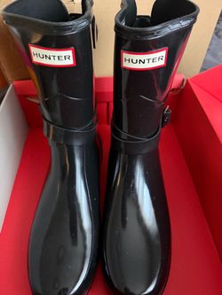 Hunter Black Gloss Rain Boots