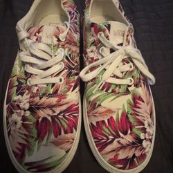 Vans Classic US Women Size 9.5 