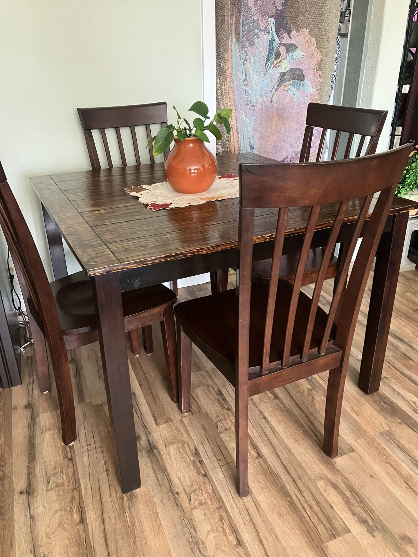 Dining Table 4 Chairs Regular Height