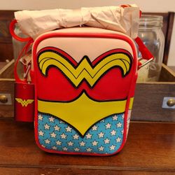 Wonder Woman Crossbody Purse 