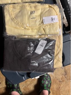 Women’s clothes