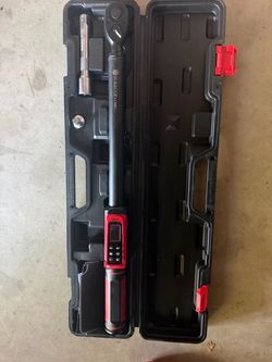 SUERCUP 1/2" Digital Torque Wrench (12.5–250.7 ft-lbs) with Case