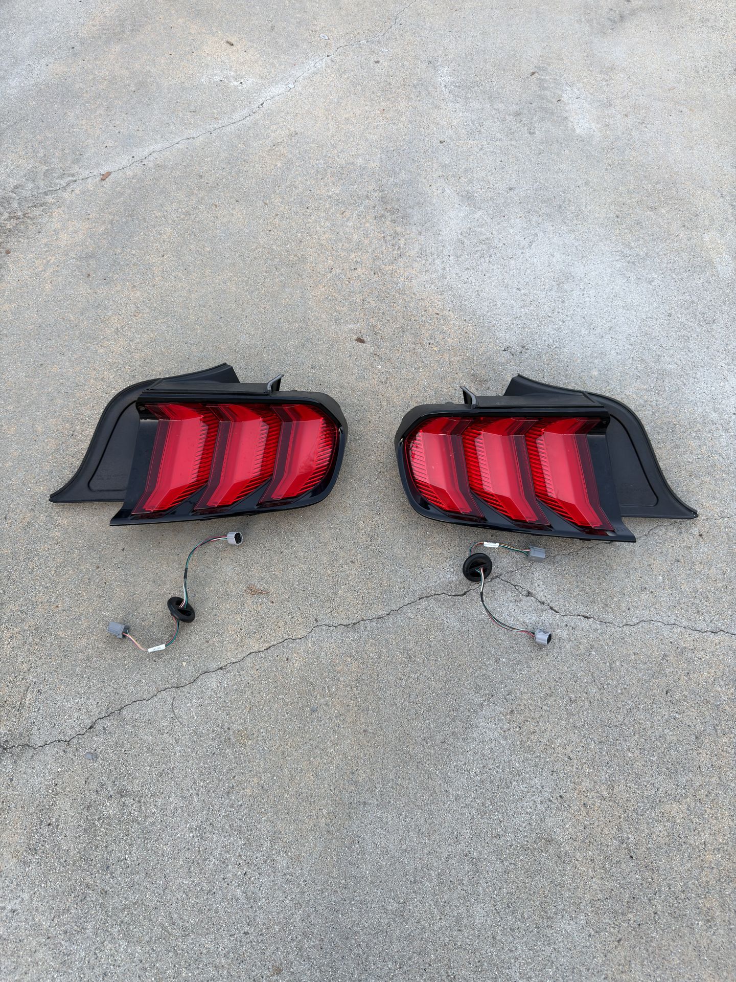 Oem 2022 mustang gt rear lights