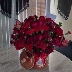 Mother’s Day arrangement