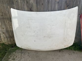 GMC And Chevy Hood And Tailgate 