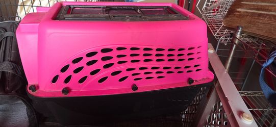 Pet carrier