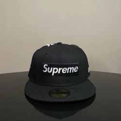 Supreme x New York Yankees Box Logo New Era