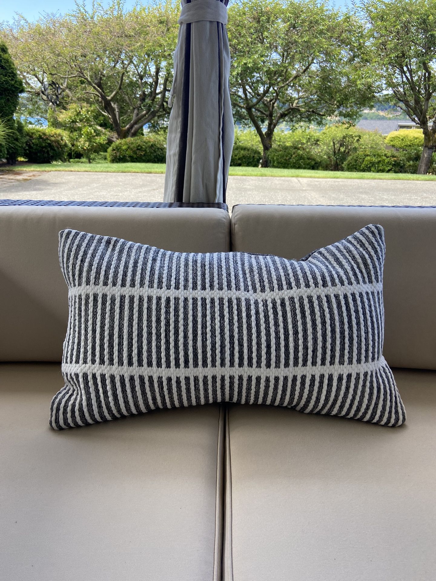Outdoor Lumbar Pillow