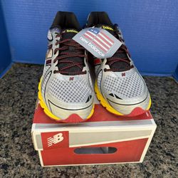 NEW BALANCE USC COLORS RUNNING SHOES 13 New In Box
