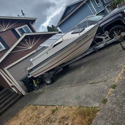 1986  BOAT  $1,500.oo OBO