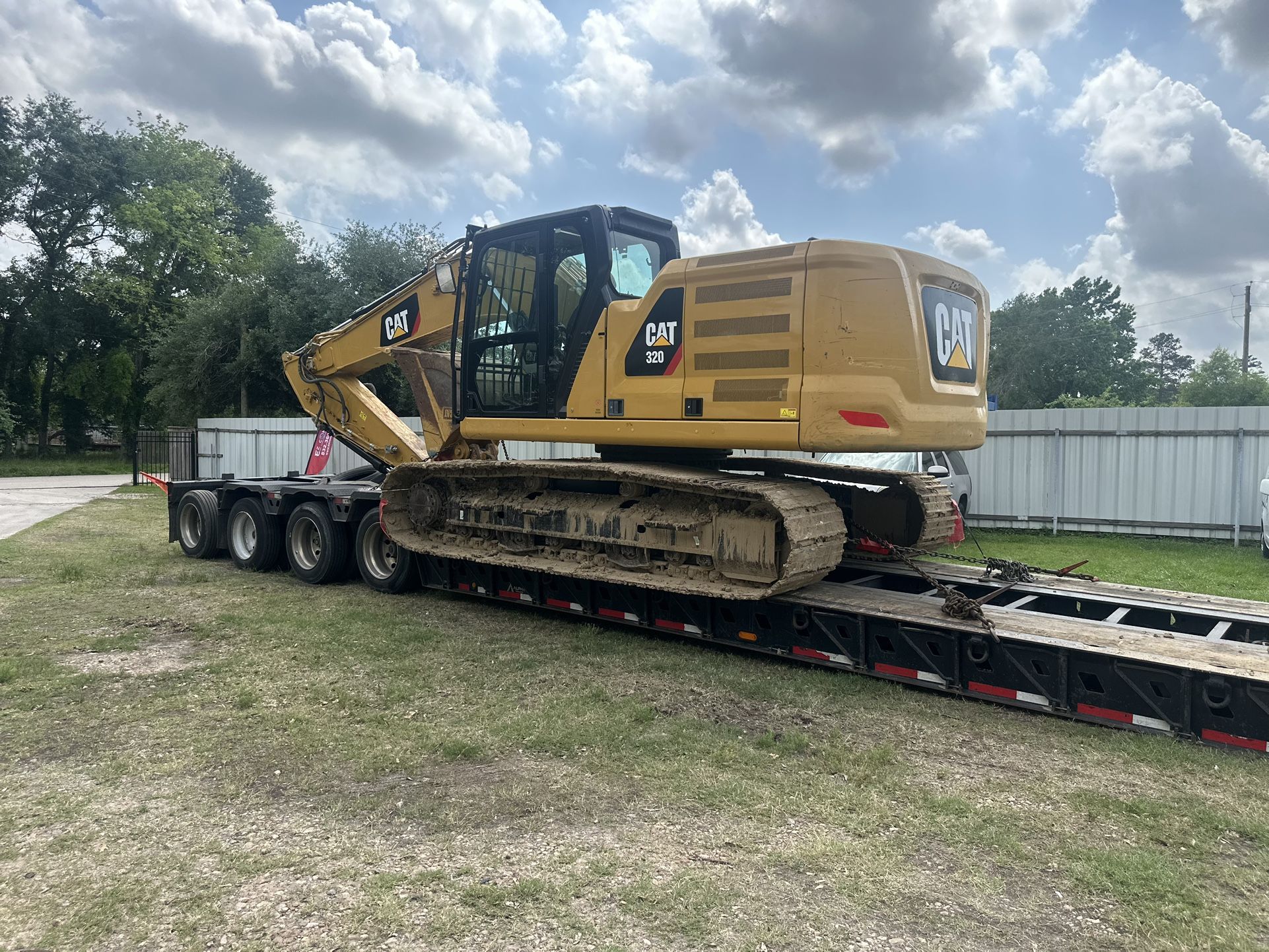 Excavator Caterpillar 320 