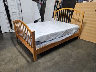 Queen bed and mattress